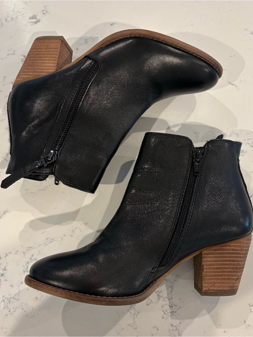Dune London Paice Black
Leather Ankle Boots Size
38 US 7.5 Block Heel Side
Zip